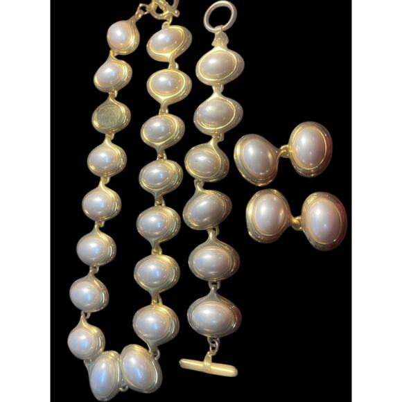 Fashion Jewelry Set - Necklace, Bracelet, and Earrings (One Faux Pearl Missing) - Picture 1 of 4
